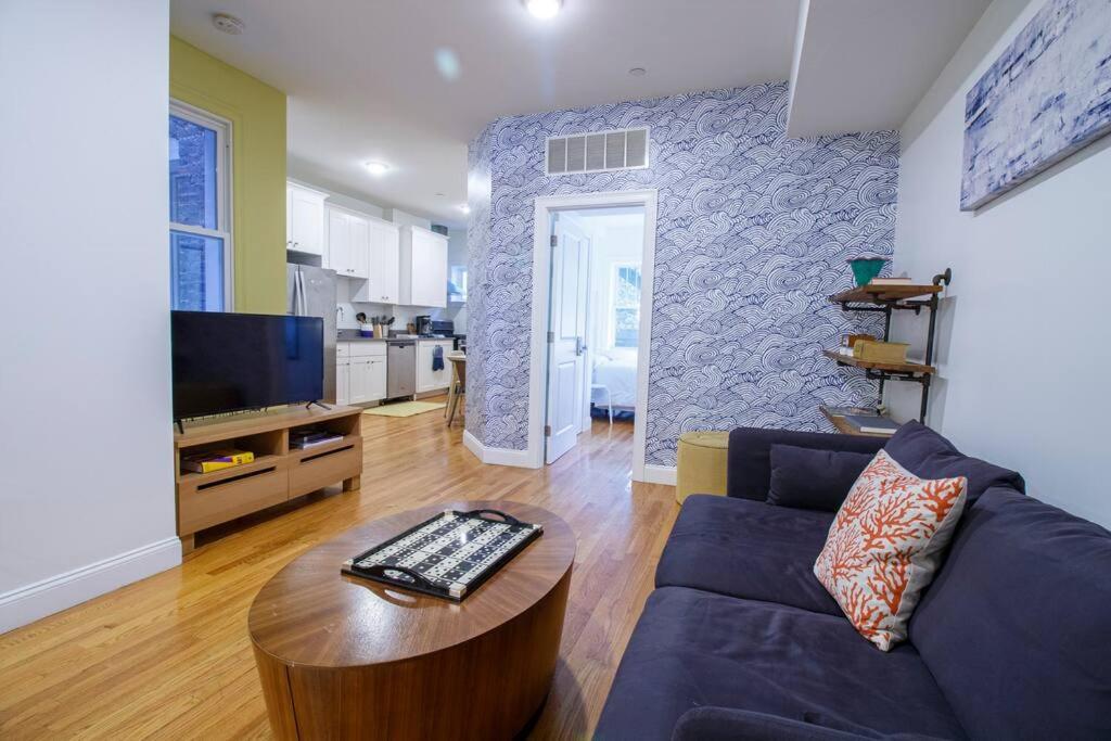 4Br 1,5Bh Sunny Apt In Roxbury Apartment Boston Room photo